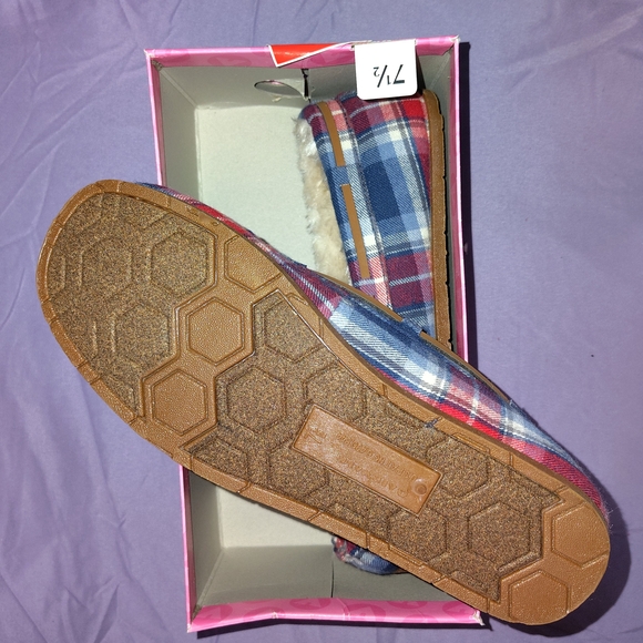 Airwalk Women's Checkered Slippers - Blue and Red - Picture 2 of 2